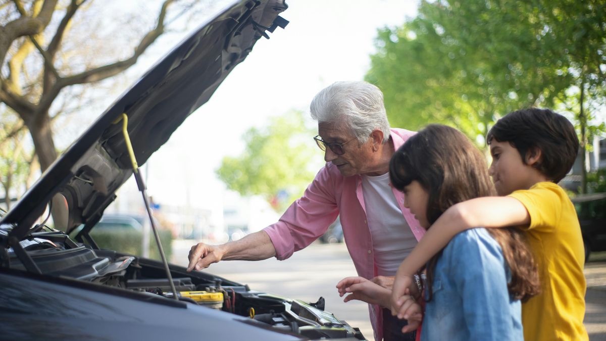 Educate from the front seat: How to form responsible drivers from childhood