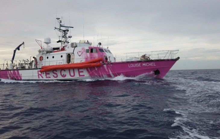 La&nbsp;Louise Michel pide ayuda desde el mar Mediterráneo&nbsp;