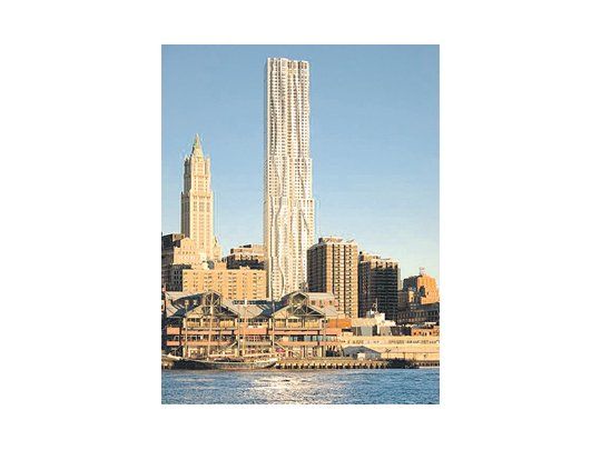El imponente edificio de departamentos conocido como Torre Beekman cambió sustancialmente tras la intervención del célebre arquitecto Frank Gehry, que a los 82 años realizó su primera obra de envergadura en Nueva York.