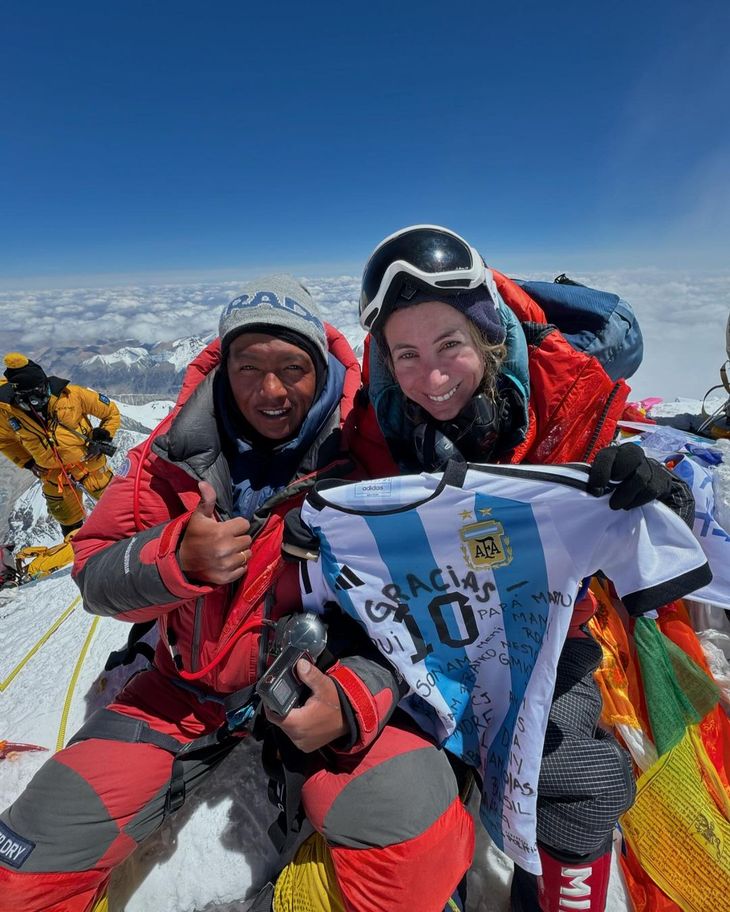 María Belén logró hacer cumbre siendo parte de una compañía brasilera que escaló el Everest.