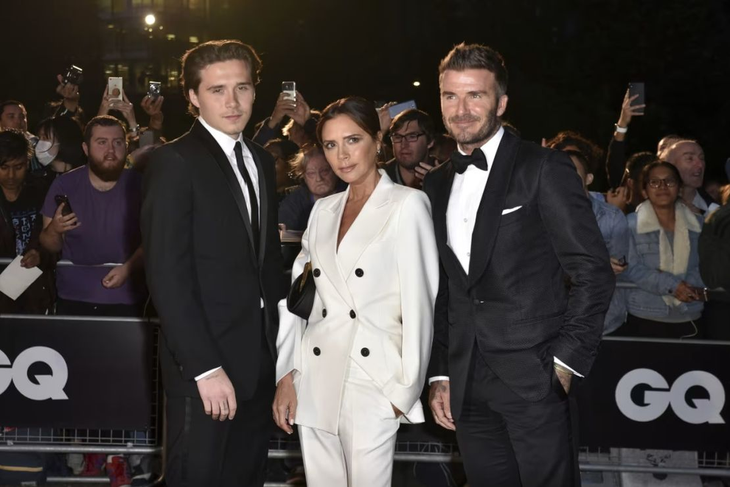 Brooklyn Beckham realizó varias publicaciones a través de las historias de Instagram donde se desahogó y detalló como sus padres intentan sabotear su relación con su esposa.