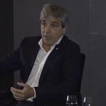 Luis Caputo justificó la falta de acumulación de reseras y ratificó la continuidad de las bandas del dólar. Luis Caputo justificó la falta de acumulación de reseras y ratificó la continuidad de las bandas del dólar.