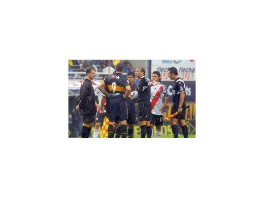 Héctor Baldassi dirigirá por tercera vez consecutiva el Superclásico.