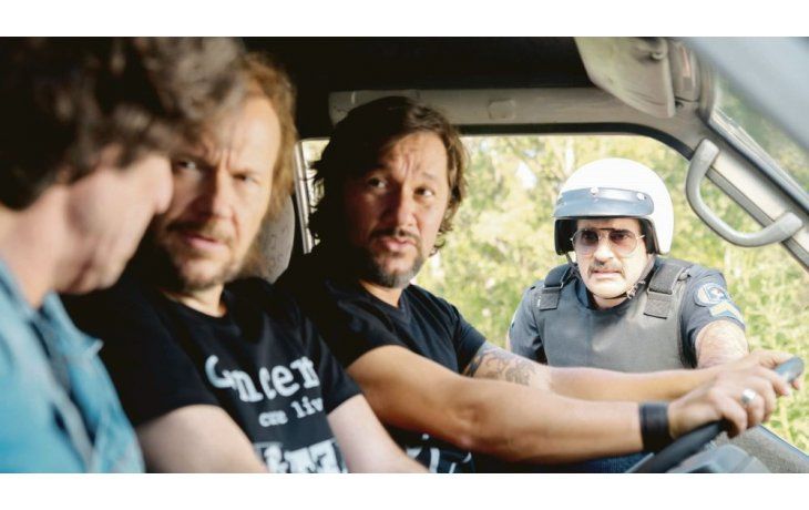 ámbito.com | Casi leyendas. Diego Peretti, Santiago Segura y Diego Torres en la película de Gabriel Nesci.