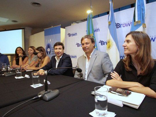 El ministro de Desarrollo Social junto al intendente de Almirante Brown, Mariano Cascallares.&nbsp;