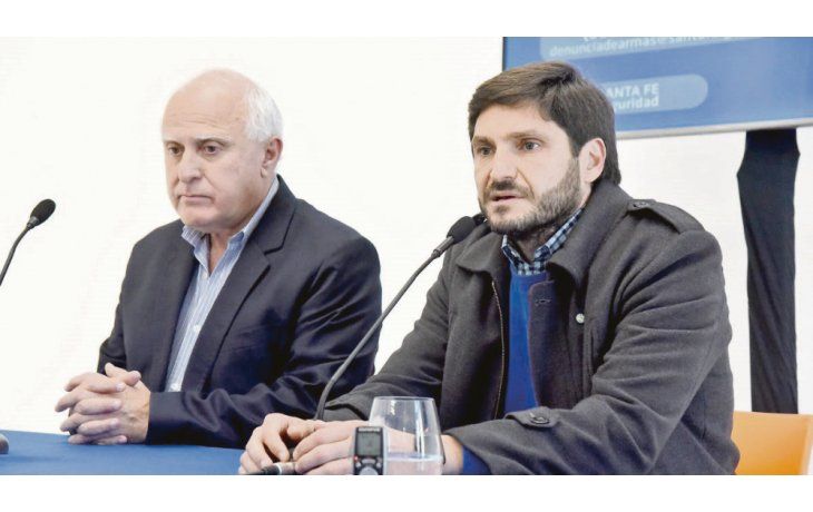 Frentes. El gobernador Lifschitz negocia aval a Reforma mientras busca poner fin a ataques narco a jueces junto a su ministro de Seguridad.
