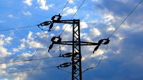sindicatos en alerta: las tarifas de energia en europa cuestan mas que un salario minimo