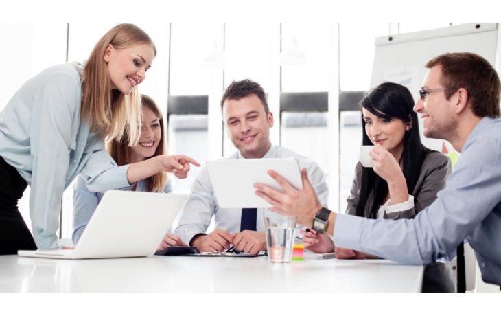 Revelan que el 59% de las empresas contratará empleados durante 2018