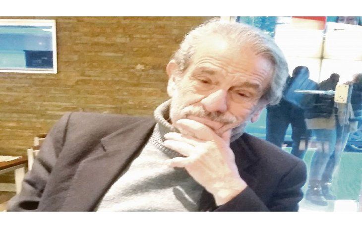 ámbito.com | Mario Sabato. “Facebook me llevó a trabajar en el formato de cuento breve. Lo que decía la gente me llevó a corregir, a cuidar el tono coloquial”.