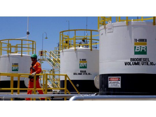 Acciones de Petrobras se desplomaron más de 8% tras un mal balance trimestral