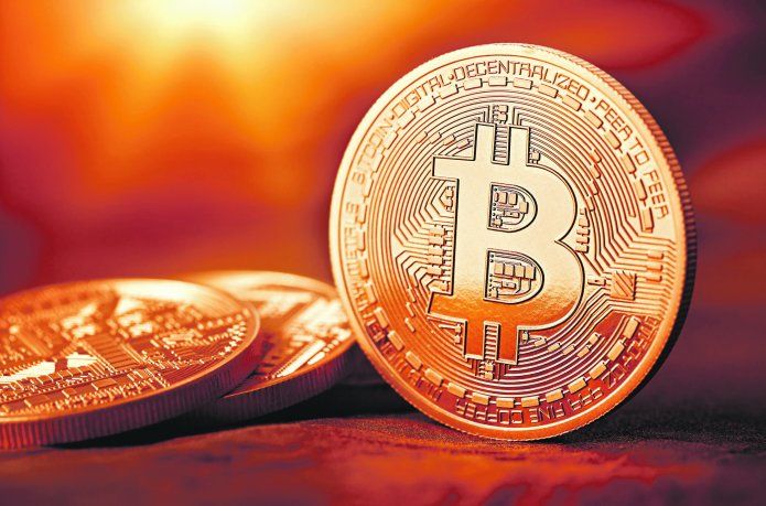 El precio del BTC podría continuar su escalada bajista pero se recuperaría en el largo plazo.
