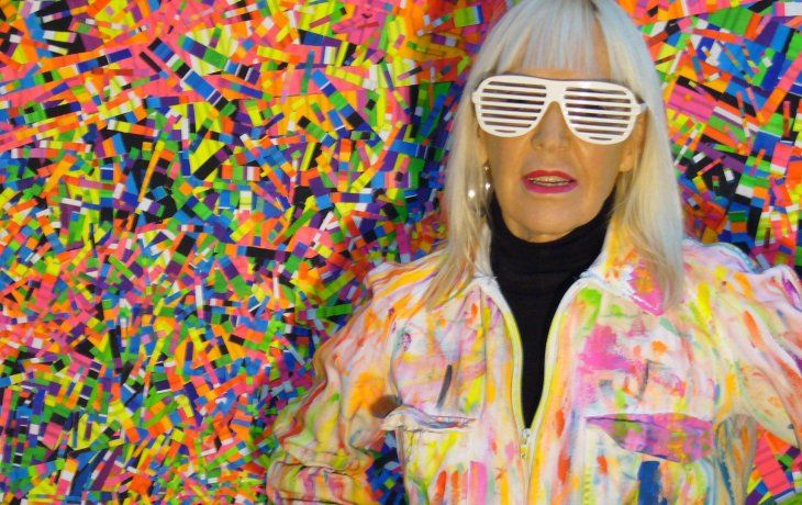 marta minujin a la venta: subastan obras de la genial artista argentina