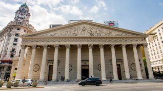 El sábado, miles de personas participarán de la misa homenaje al Papa Francisco en la Catedral Metropolitana, con importantes cortes de tránsito en el centro de la ciudad.