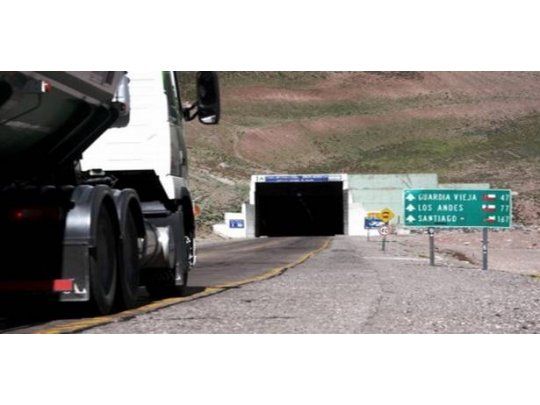 Habilitaron el tránsito en la ruta que une la provincia de Mendoza con Chile