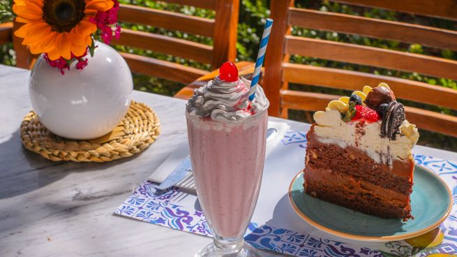 Las bebidas refrescantes sin alcohol, una opción que gana protagonismo ante el calor.