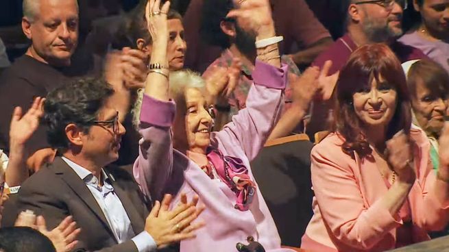 Estela de Carlotto celebró el reencuentro entre Axel Kicillof y Cristina Kirchner.