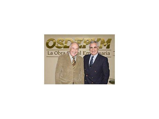 El Dr. Marano, Gerente General de OSDEPYM junto al secretario de Estado de la SEDRONAR, Dr. Granero.