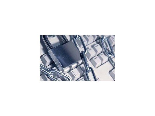 Más seguridad en las redes sociales europeas