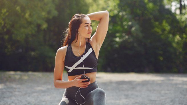 Los ejercicios de fuerza son fundamentales para estimular la producción de colágeno.&nbsp;