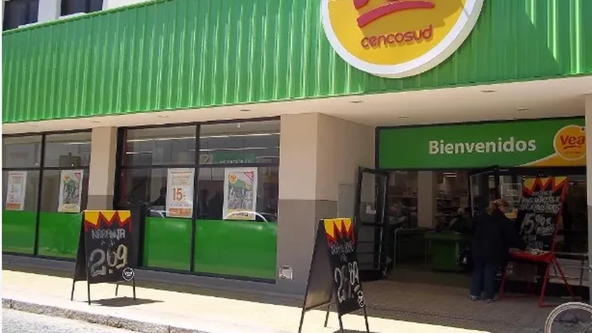 Cencosud cerró sucursales de supermercados Vea y dejó a más de 100 empleados sin tareas en distintas provincias
