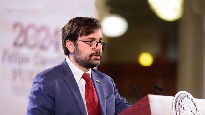 Alejandro Svarch, titular del IMSS-Bienestar.