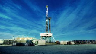 El dato de los 878.000 barriles diarios no es sólo un récord puntual. Empieza a delinear un nuevo escenario para el país. El objetivo de la industria es llegar a 1 millón de barriles, incluso, superarlo. El dato de los 878.000 barriles diarios no es sólo un récord puntual. Empieza a delinear un nuevo escenario para el país. El objetivo de la industria es llegar a 1 millón de barriles, incluso, superarlo.