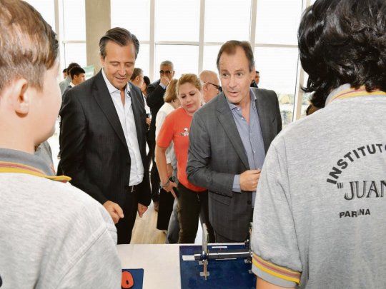 estrategia. Bordet, durante un encuentro educativo ayer en Paraná. Hoy su gobierno dará un nuevo paso en su embestida en la Corte.