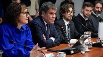 Facundo Manes criticó la ley ómnibus.
