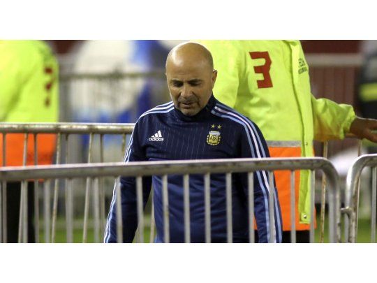Jorge Sampaoli citó a seis futbolistas del medio local para los partidos ante Perú y Ecuador.