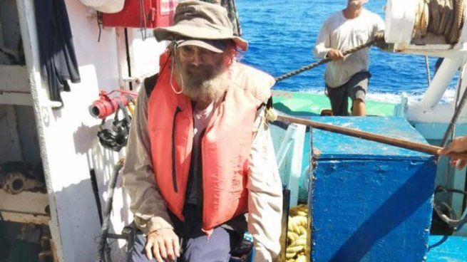 NAUFRAGO-y-su-perra (1).jpg