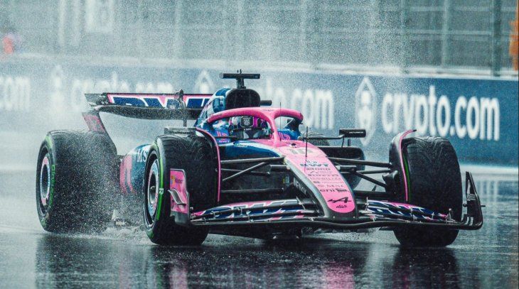 Con renovación confirmada, Colapinto correrá en el GP de Brasil. Con renovación confirmada, Colapinto correrá en el GP de Brasil.