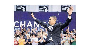 Barack Obama logró un objetivo que parecía improbable al inicio de las primarias: derrotara Hillary Clinton y representar al Partido Demócrata en las presidenciales de noviembre.