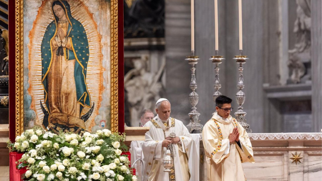 Papa León XIV dedicó su misa a la Virgen de Guadalupe, habló con Claudia Sheinbaum y prometió visitar la basílica.