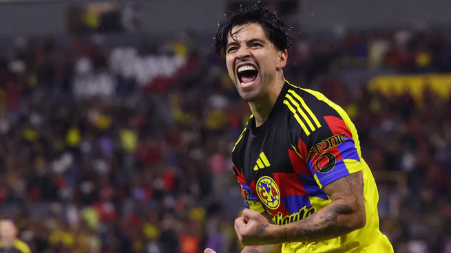 Víctor Dávila irìa a péstamo a Colo Colo debido a la urgencia que tiene el Club América para liberar un cupo de extranjero. Sin embargo, la movida le sale caro a las Águilas.