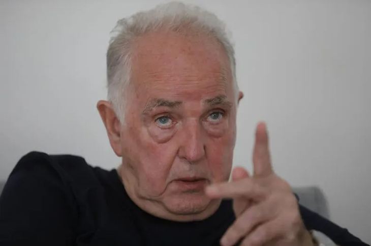 El sargento retirado fue clave para la causa. El sargento retirado fue clave para la causa.