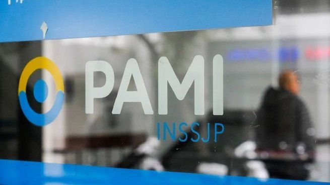 Crece el escándalo del PAMI: pagará un 20% más caros los pañales por una licitación exprés de u$s450 millones