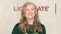 Suzanne Collins, la autora de Los juegos del hambre y su fortuna multimillonaria.