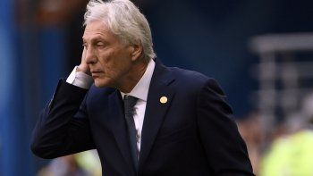 Finalmente José Pekerman rechazó la oferta para dirigir a Boca.