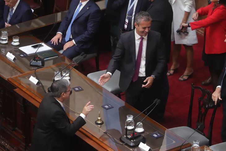 Martínez le recriminó a Menem el tono del discurso de Milei. Martínez le recriminó a Menem el tono del discurso de Milei.