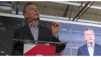 Mauricio Macri eligió a Jorge Almirón como su técnico para la selección argentina.