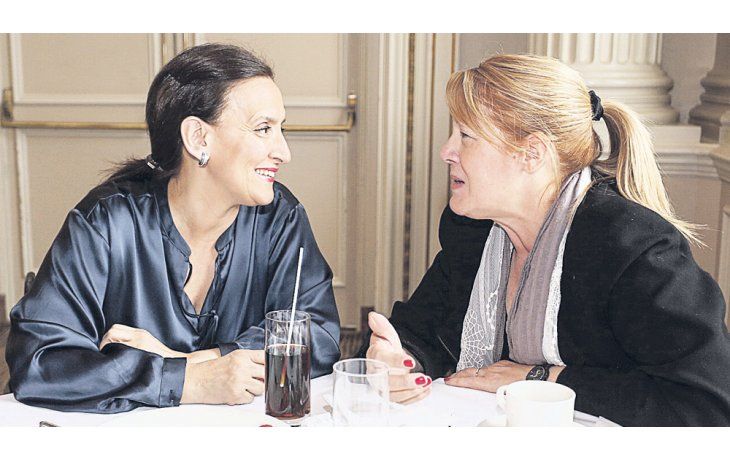 Cambiemos. Gabriela Michetti y Margarita Stolbizer, en una recepción organizada por la Embajada argentina en Canadá.