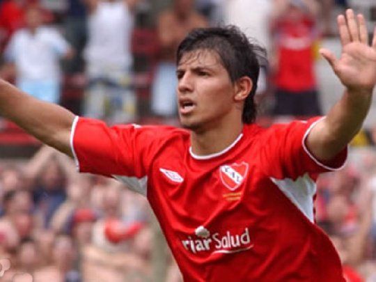 Sergio Agüero durante su etapa en el Rojo