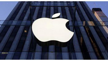 Multimillonario acuerdo entre Irlanda y Apple por una deuda impositiva