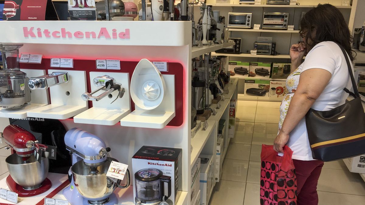 Retail sales rose 9% year-on-year Retail sales rose 9% year-on-year
