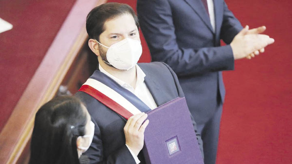 Boric received the new constitutional text and a tense campaign begins to ratify it 44.4%