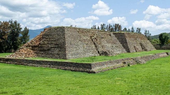 The cry of the gods: the collapse of a Purépecha pyramid portends an uncertain future