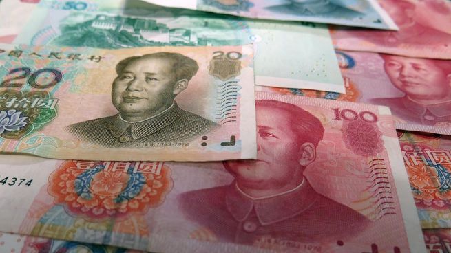 El yuan es la moneda china.