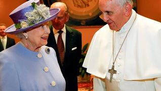 el papa francisco expreso su pesar por la muerte de isabel ii