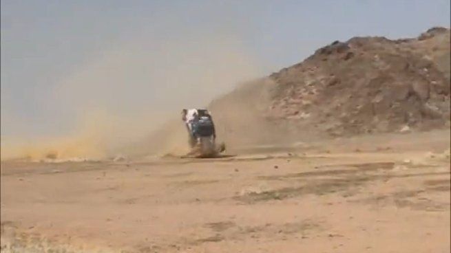 Calleja y su copiloto Edu Blanco terminaron fuera de la carrera tras sufrir el fuerte accidente.