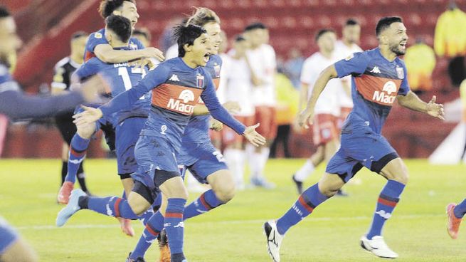 a la final. Se clasificó Tigre tras imponerse en los penales ante Argentinos, en la cancha de Huracán.